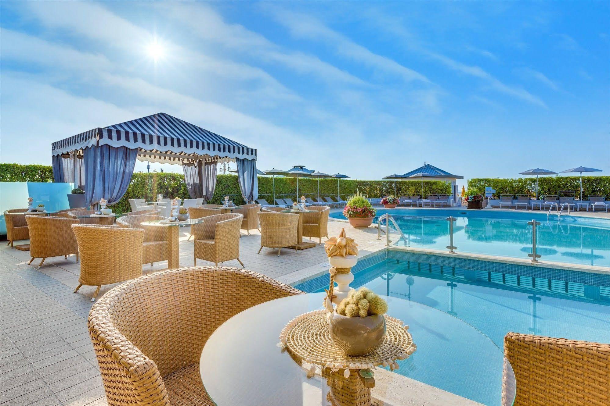 Hotel Delle Mimose Lido di Jesolo Kültér fotó